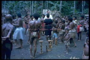 Trorbiand artefacts sale