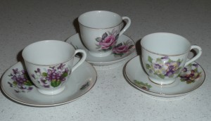 The little tea cups my Aunty Emily gave me.