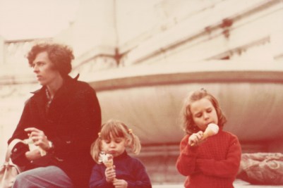 Pauleen Rach Louisa eat gelati 1st day Rome 1977